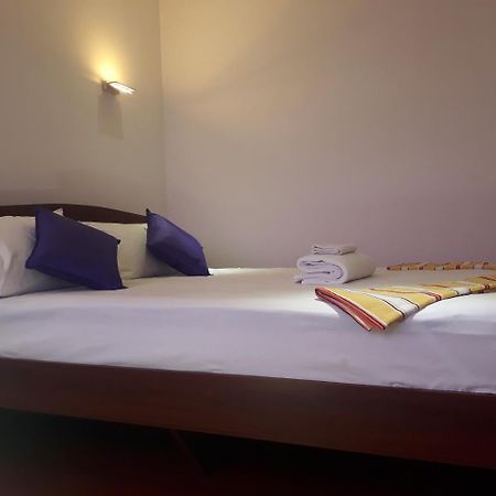 Brinthavanam Days Inn Jaffna Eksteriør bilde
